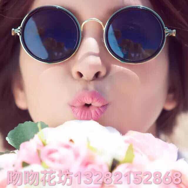 吻吻花坊主理人